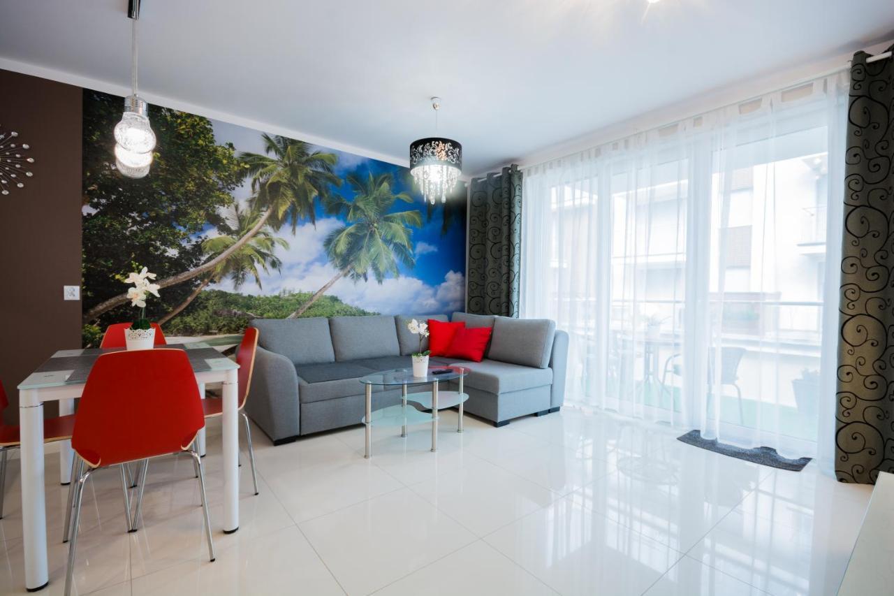 Apartament Ibiza Przy Plazy Rewal Exterior photo